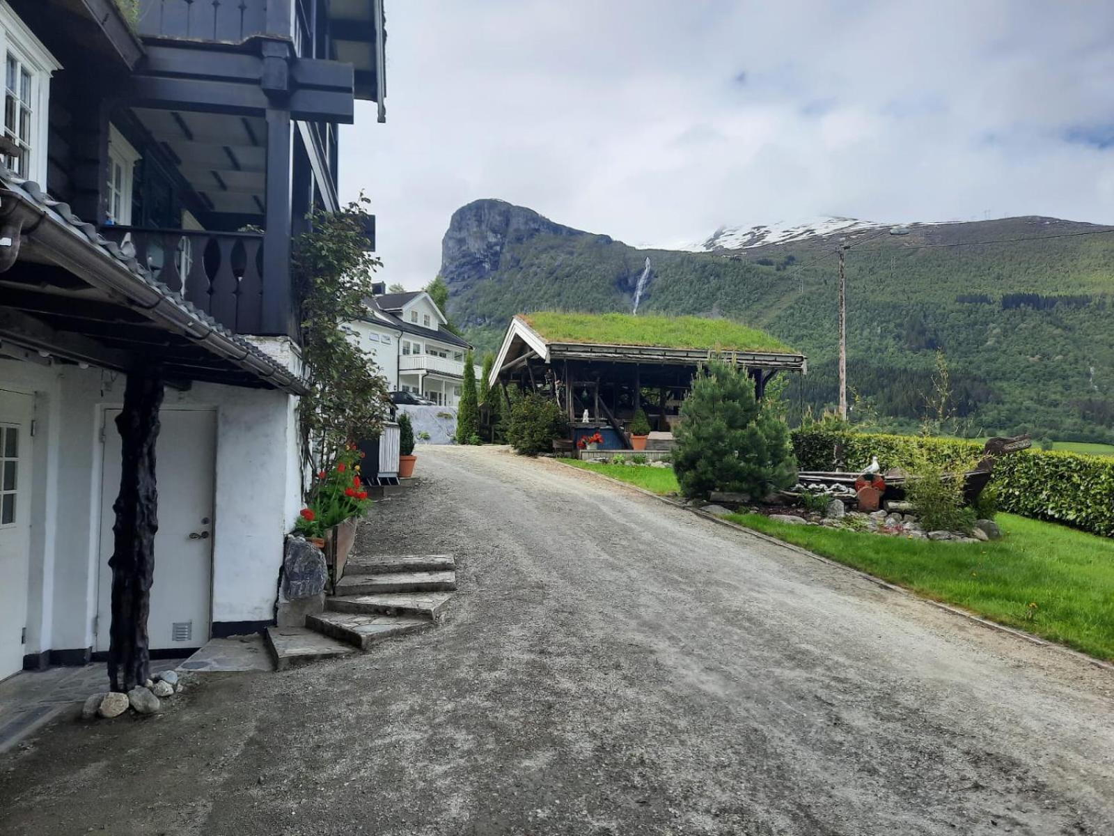 Fjordgaestehaus Innfjorden Extérieur photo